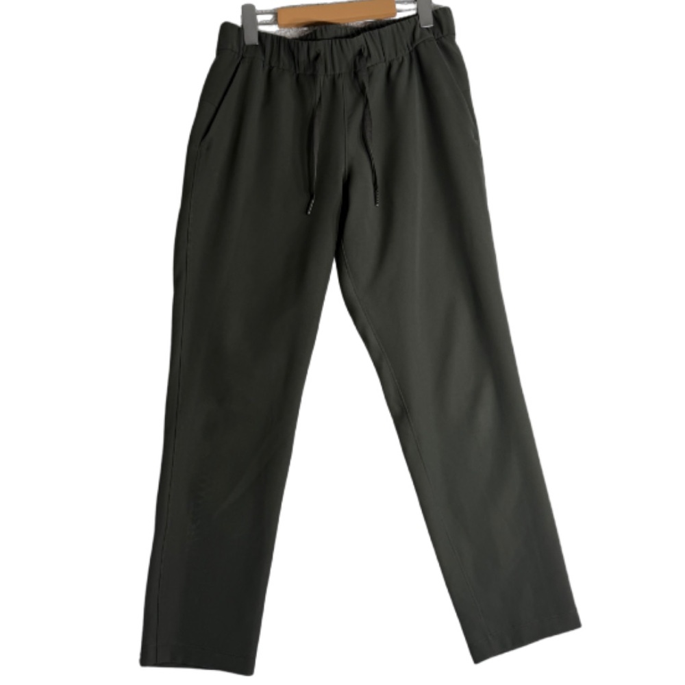 Lululemon On The Fly Woven Travel Pant Dark Olive Size 6 - Picture 3 of 11